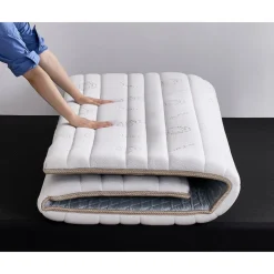 Bäddmadrass naturlatex