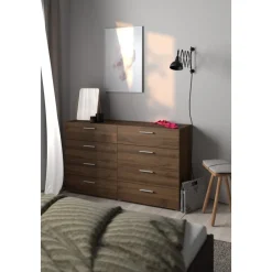 Byrå i valnöt med 8 lådor 140 cm bred