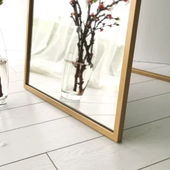 Cool golvspegel 170 cm - Guldram + Karta med möbeltassar på köpet!