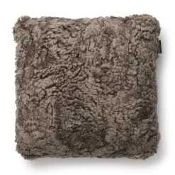 Curly kuddfodral fårskinn Sahara