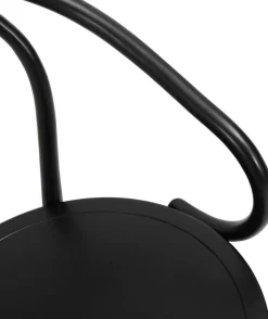 Danderyd No.30 svart karmstol i böjträ + Möbeltassar