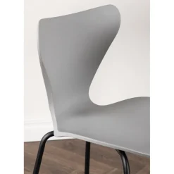 Estes matstol - Ljusgrå