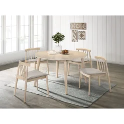 Florence matgrupp i whitewash; runt matbord med 4 st Florence stolar + 3.00 x Möbeltassar