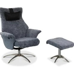 Fotpall i ljusgrått fårskinn + Möbeltassar