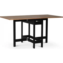 Fårö matgrupp; Fårö klaffbord Svart / Ek med 4 st svarta Orust pinnstolar