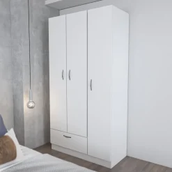Gabbi vit garderob höjd 170 cm och bredd 90 cm