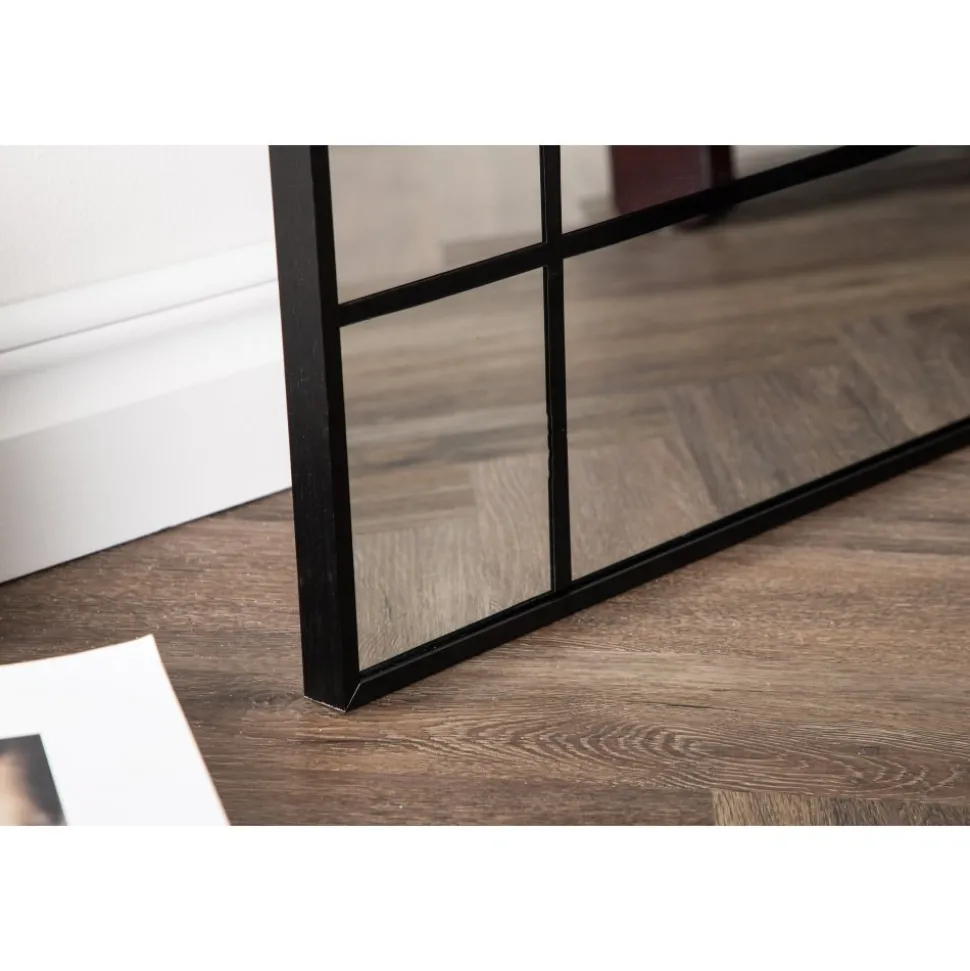 Helkroppspegel 193 cm + Karta med möbeltassar på köpet!