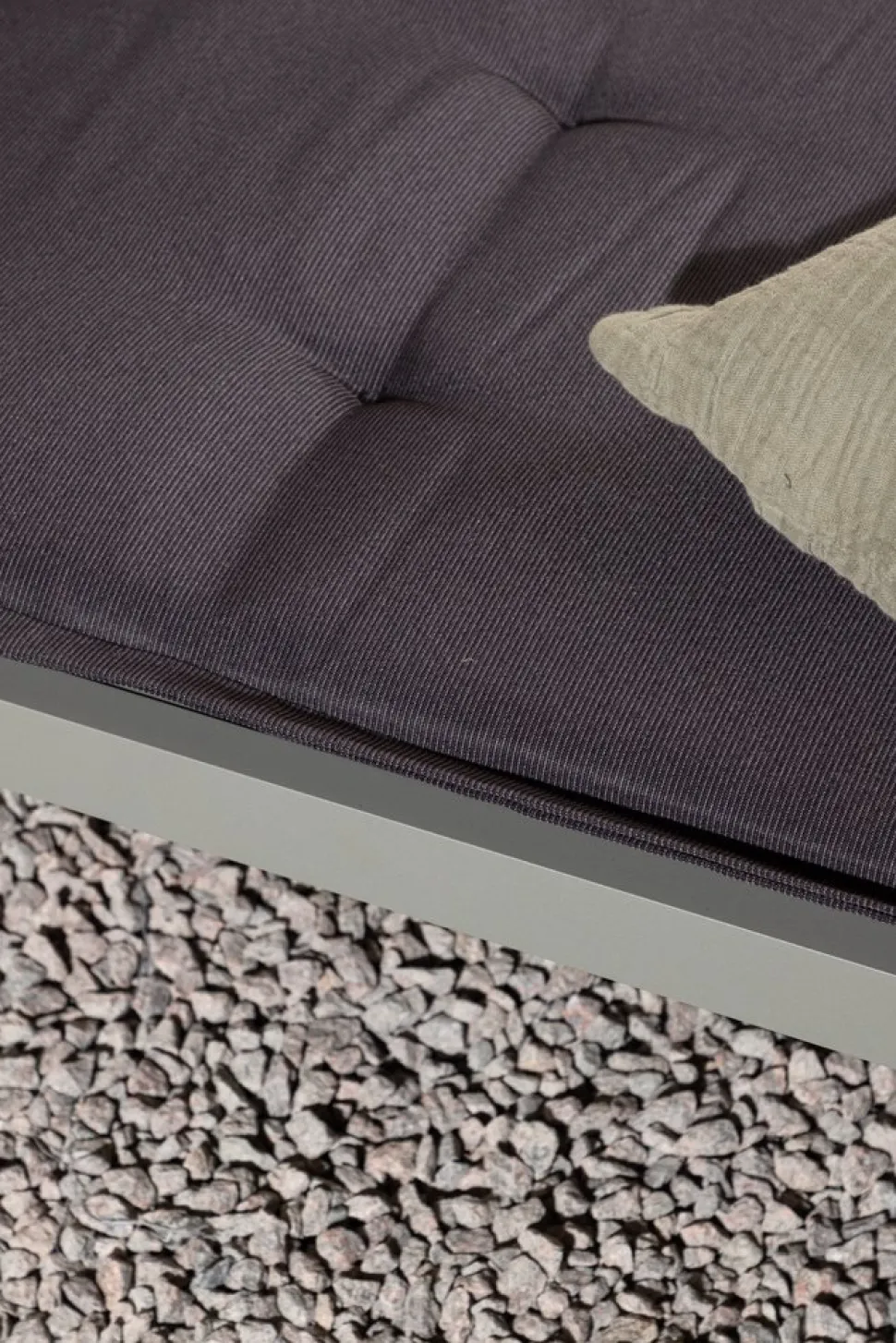 Home solsängsdyna - Mörkgrå