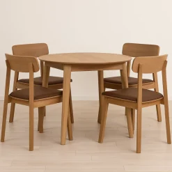 Matgrupp Genova 90130x90 cm i oljad ek med 4 st Kleppen stolar i ek och brun PU