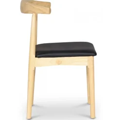 Mella karmstol i trä med svart sits