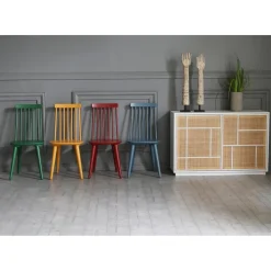 Pinnstol grön RAL6001 + Fläckborttagare för möbler