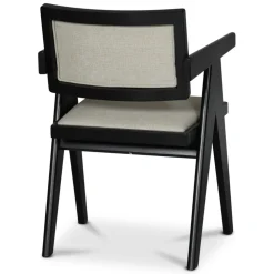 Sara karmstol i svartbetsad ek och linneklädsel + Möbeltassar