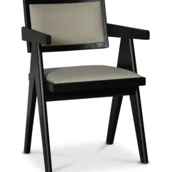 Sara karmstol i svartbetsad ek och linneklädsel