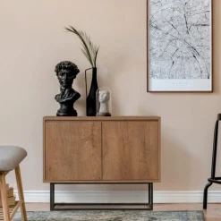 Skänk i valnöt 90 cm bred + Fläckborttagare för möbler