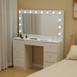 Sminkbord med belysning och kristall handtag + Textilrengöring för möbler