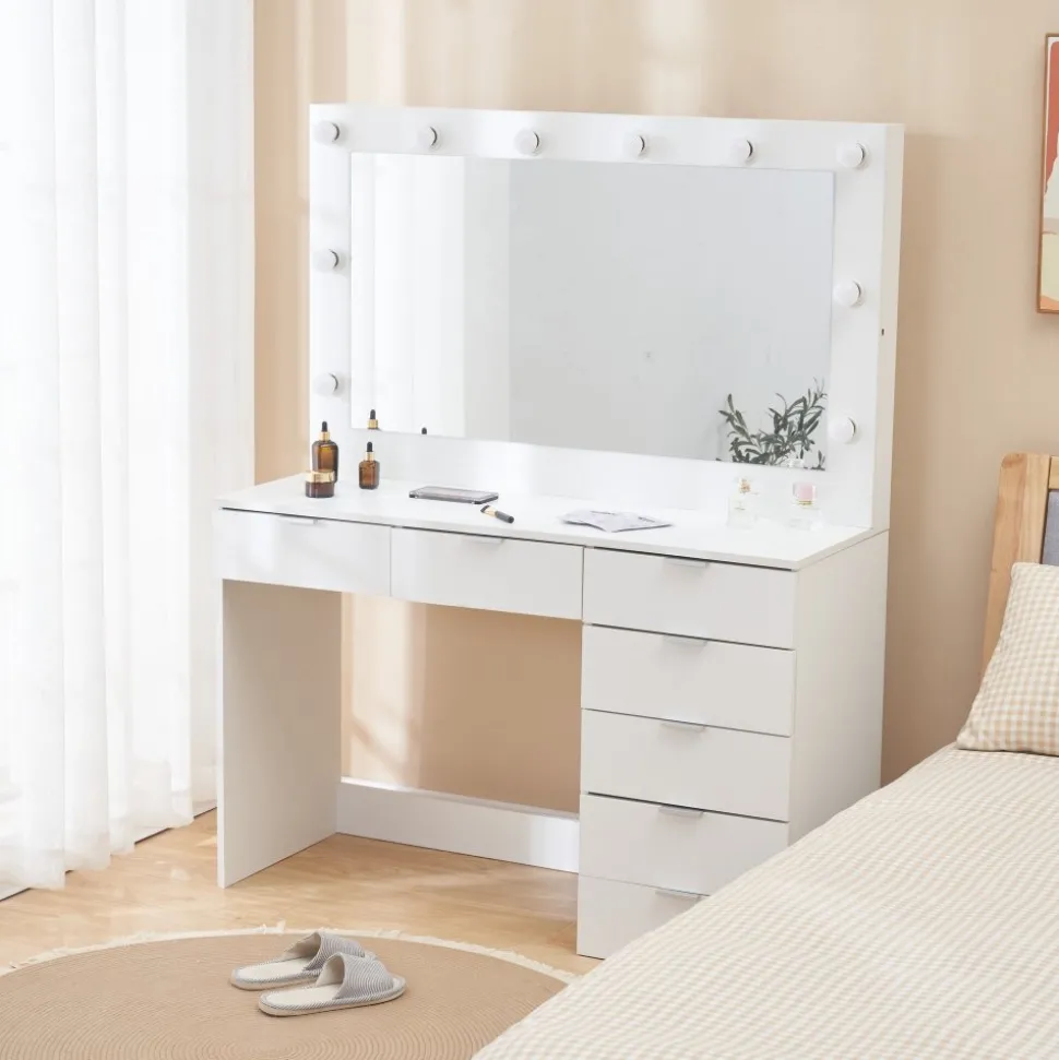 Sminkbord med belysning och förvaring + Textilrengöring för möbler