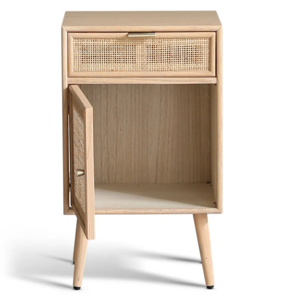 Sängbord i rotting/ek - Stockholm + Fläckborttagare för möbler