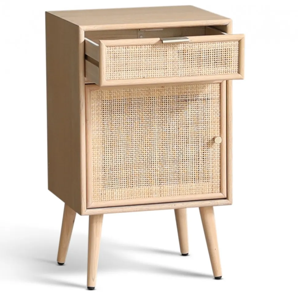 Sängbord i rotting/ek - Stockholm + Möbeltassar