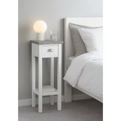 Sängbord med cementskiva - Hugo + Textilrengöring för möbler