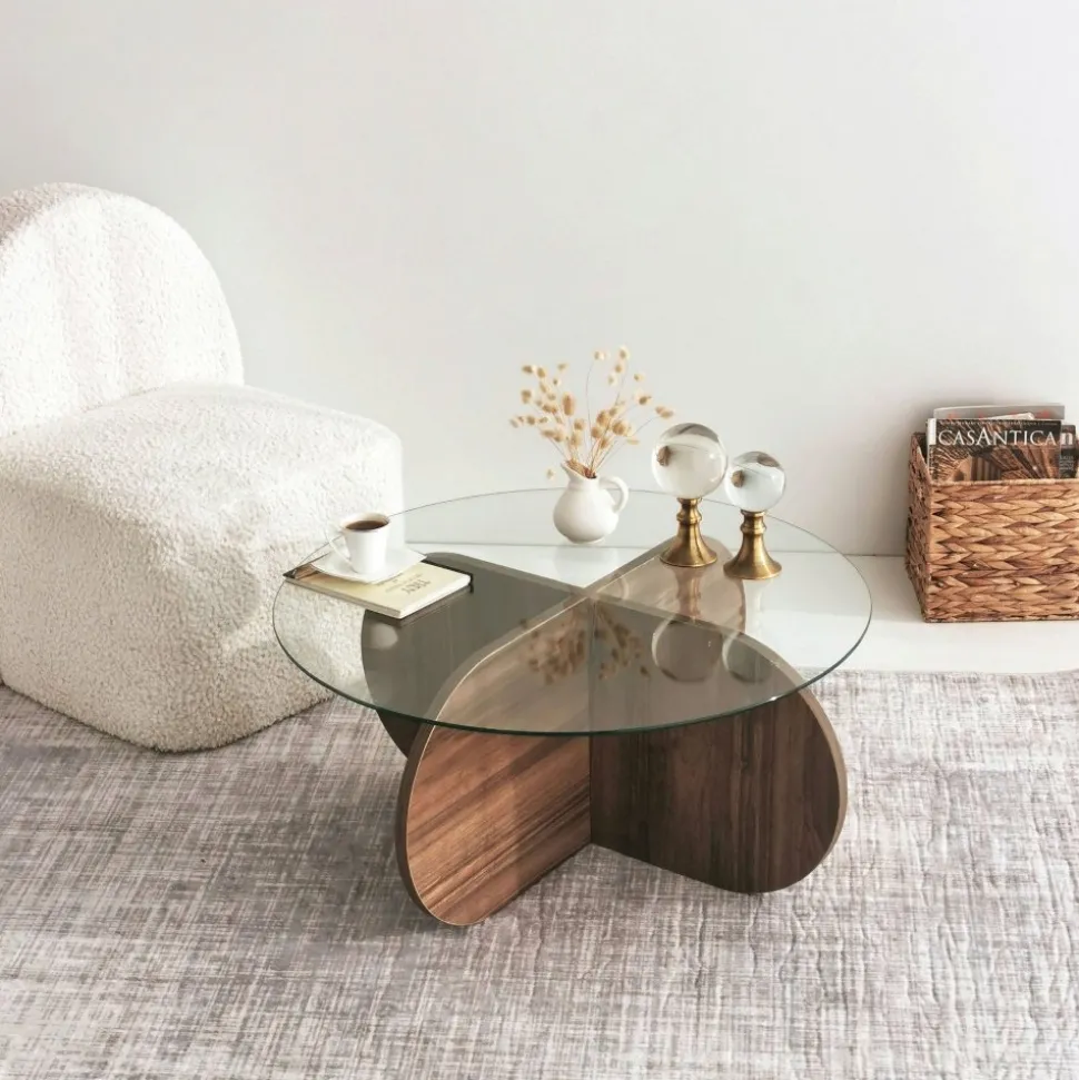 Soffbord i valnöt med glasskiva + Möbeltassar