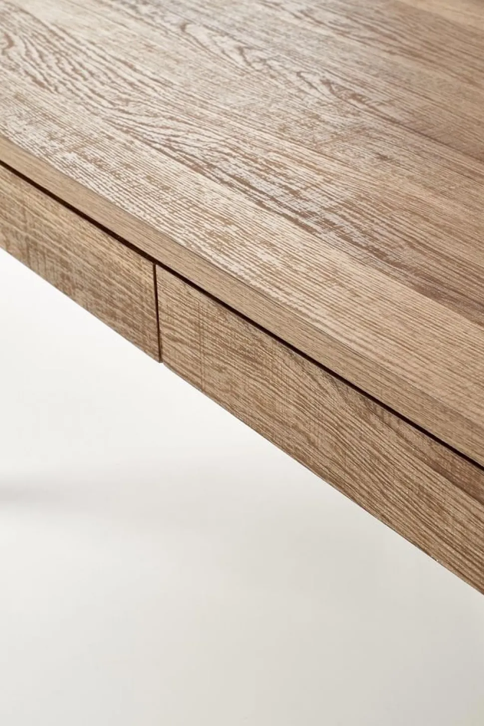 Soffbord med lådor Valnöt/svart - Nevil + Möbeltassar