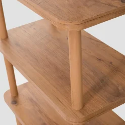 Step bokhylla - Furu