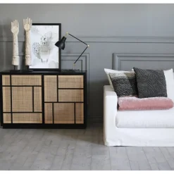 Stockholm skänk med rottingdörrar - 120 cm bred + Möbeltassar