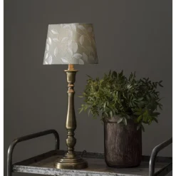 Therese lampfot - Antikmässing