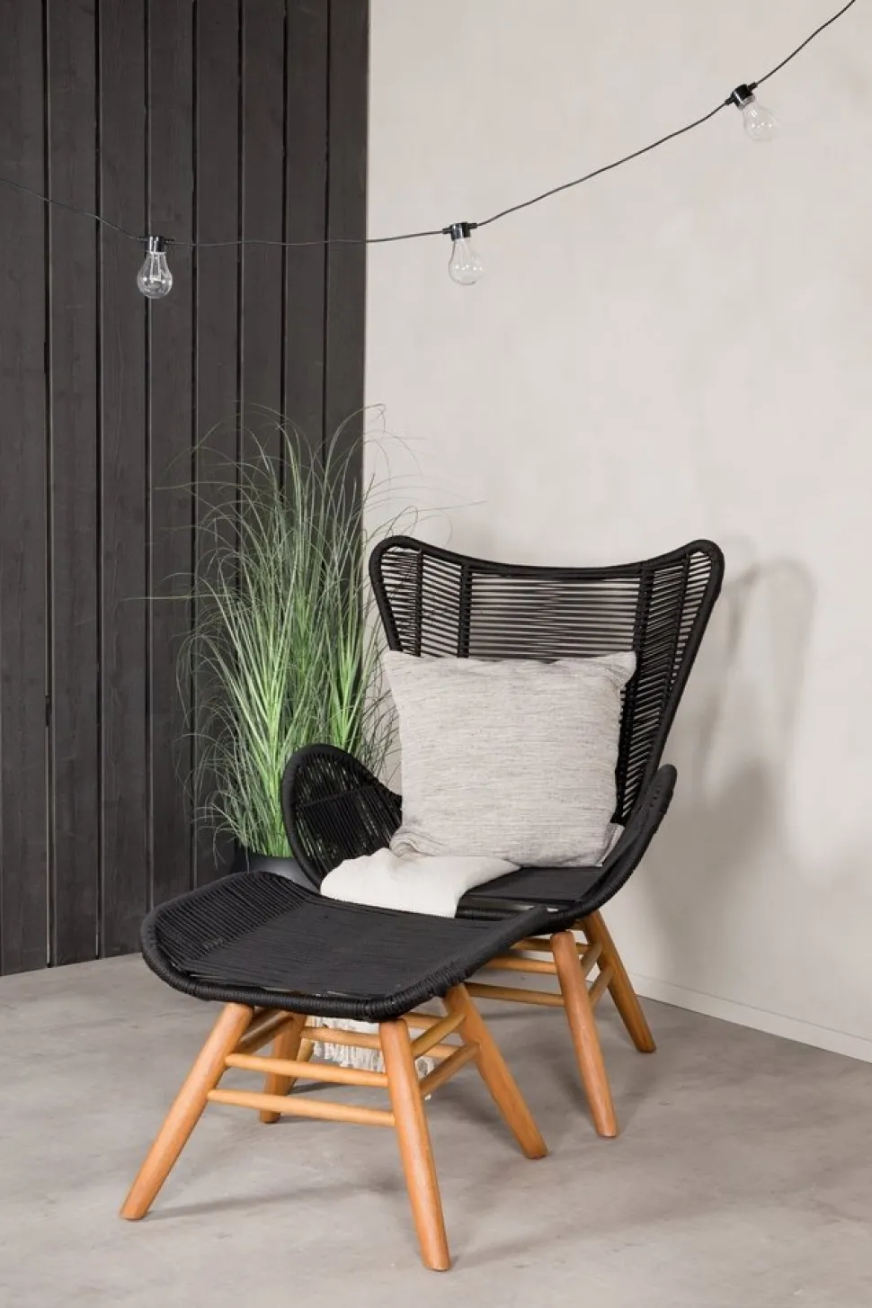 Tingeling fåtölj - Svart/Natur