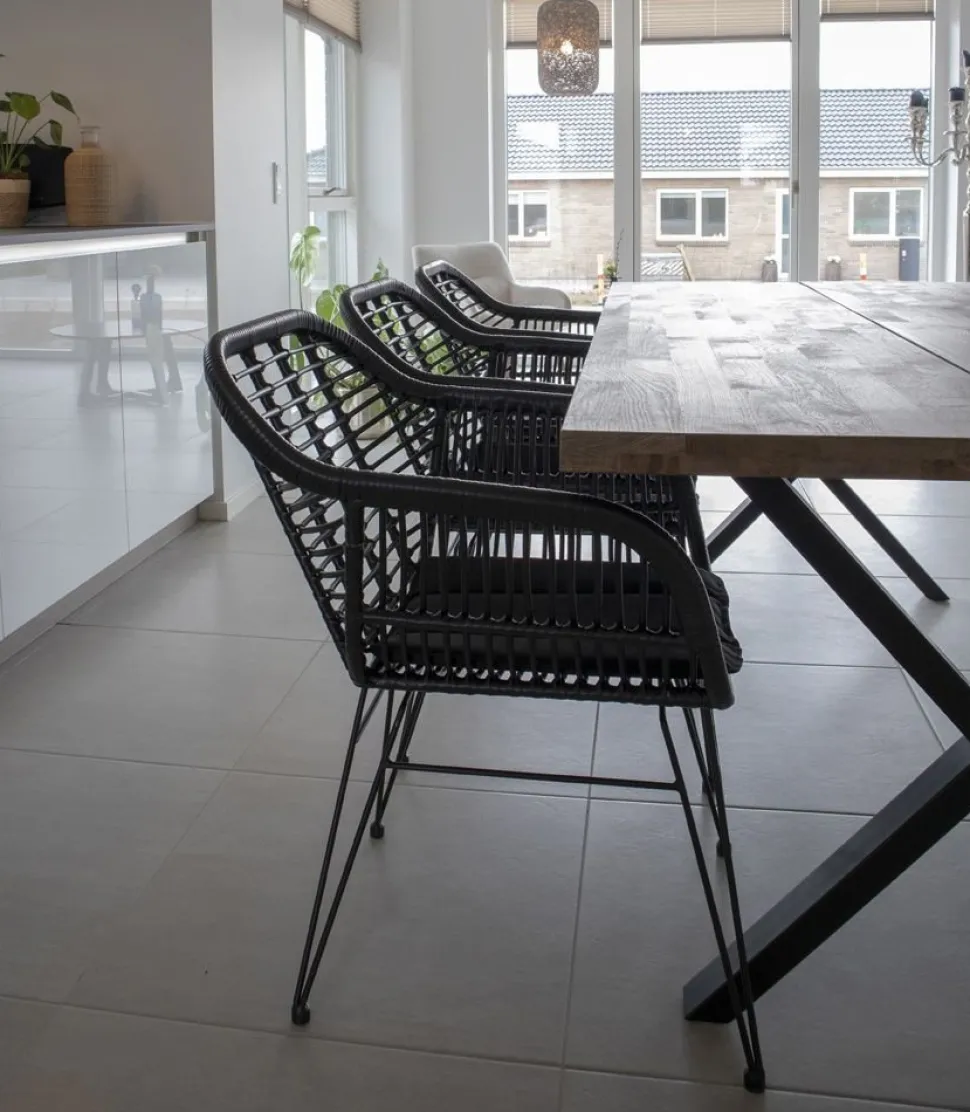 Trieste utestol med dyna - Svart + Fläckborttagare för möbler