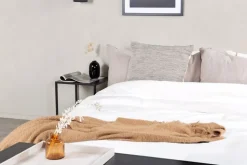 Träne sidobord - Svart