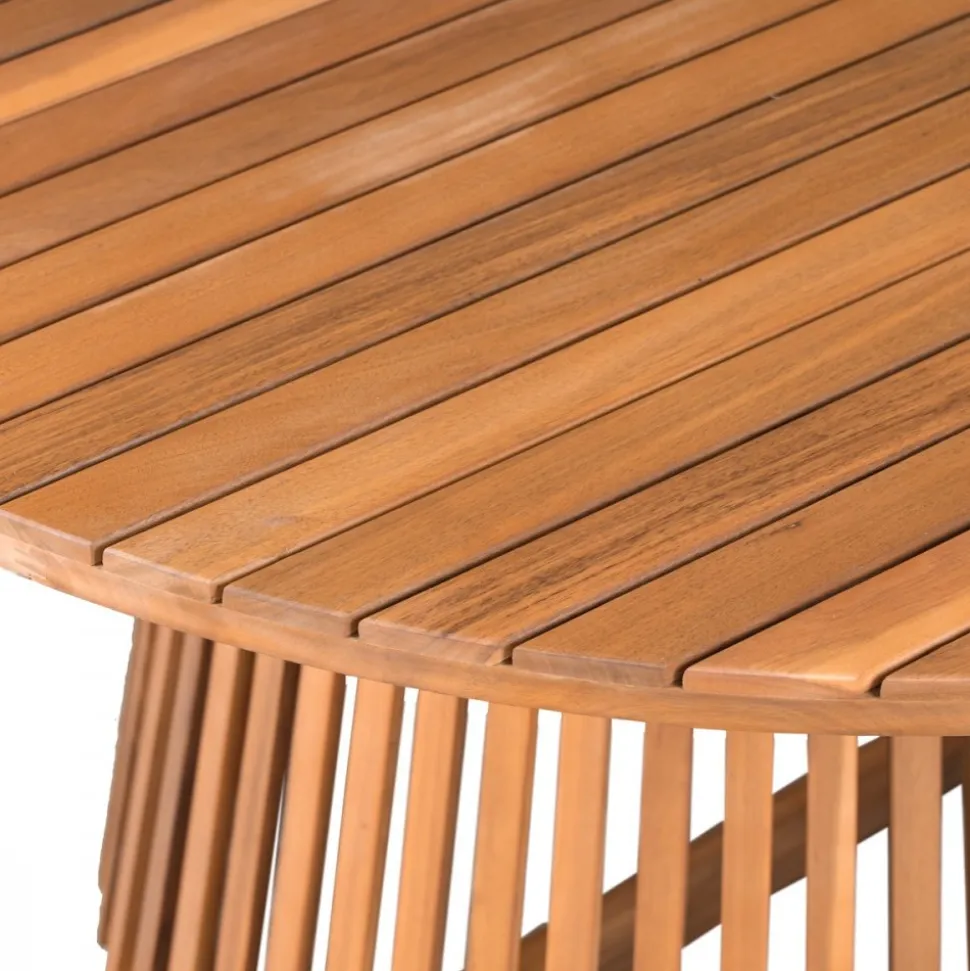 Utebord i trä runt 140 cm diameter + Rengöringsmedel för utemöbler