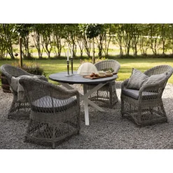 Utefåtölj grå/rotting - Marbella + Rengöringsmedel för utemöbler