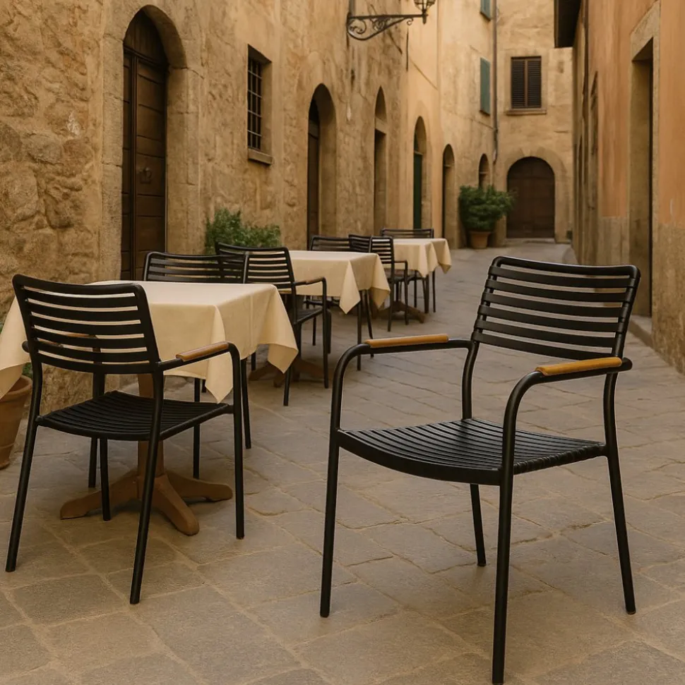 Utestol svart aintwood handtag stapelbar + Rengöringsmedel för utemöbler