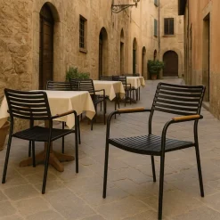 Utestol svart aintwood handtag stapelbar