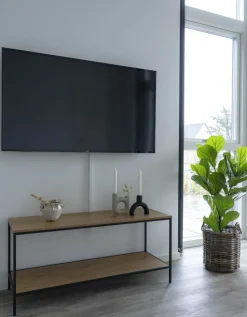 Vilda TV- Svart/ek imitation