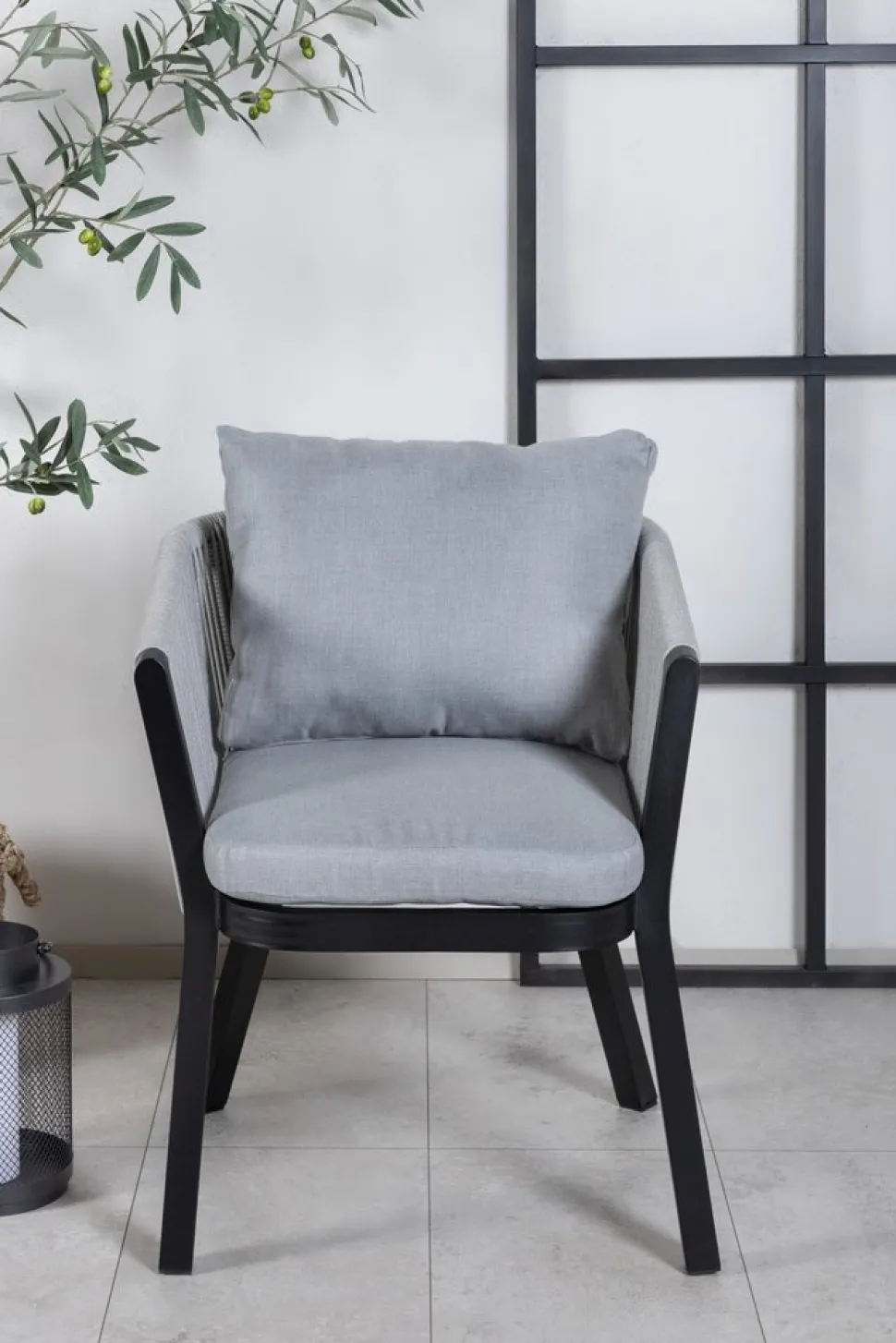 Virya matstol - Svart